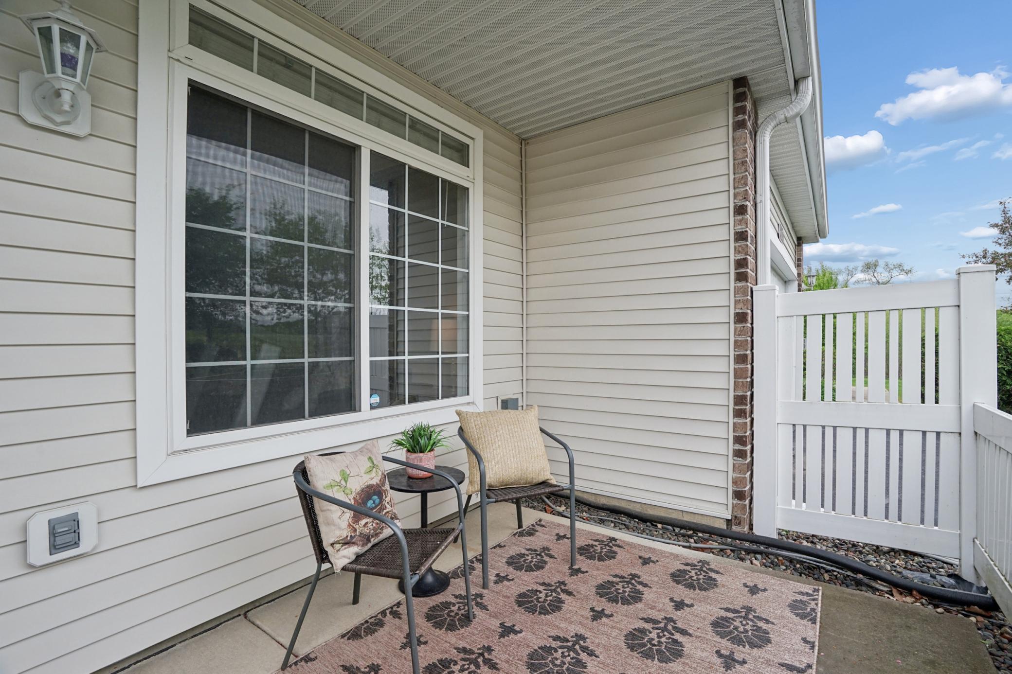 805 Willow Glen Court Unit: 1102
