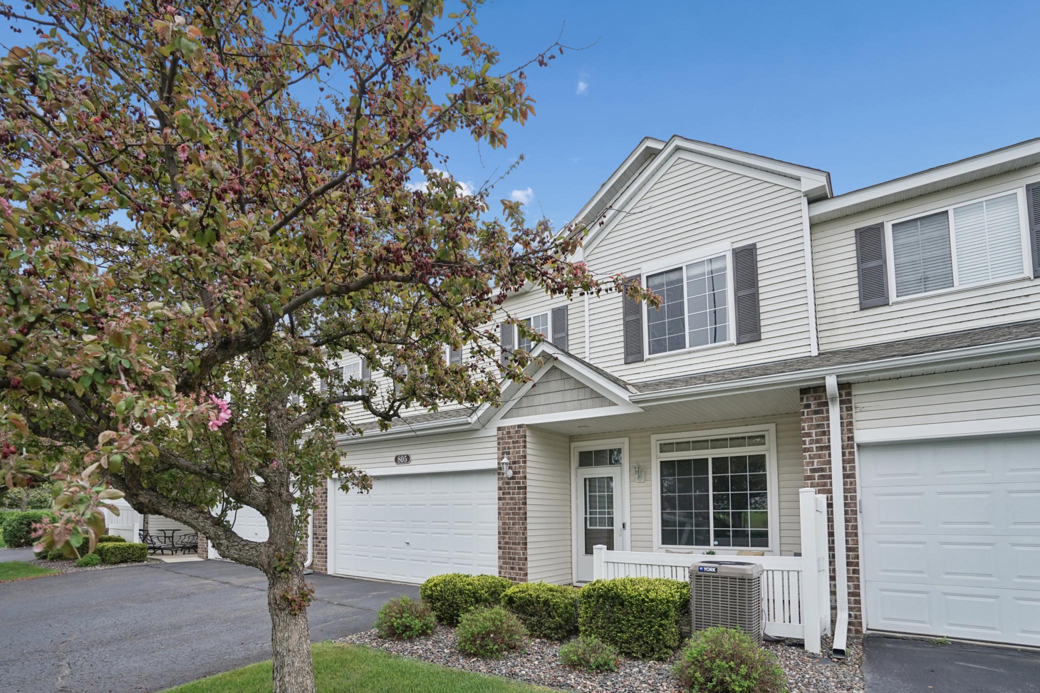 805 Willow Glen Court Unit: 1102