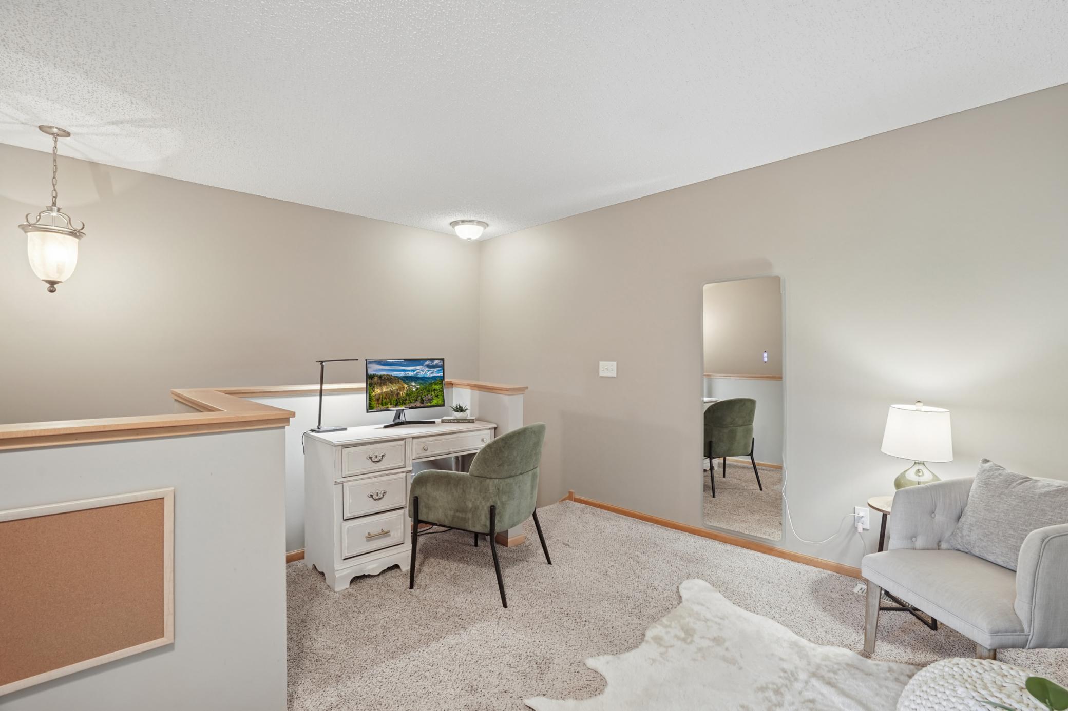 805 Willow Glen Court Unit: 1102