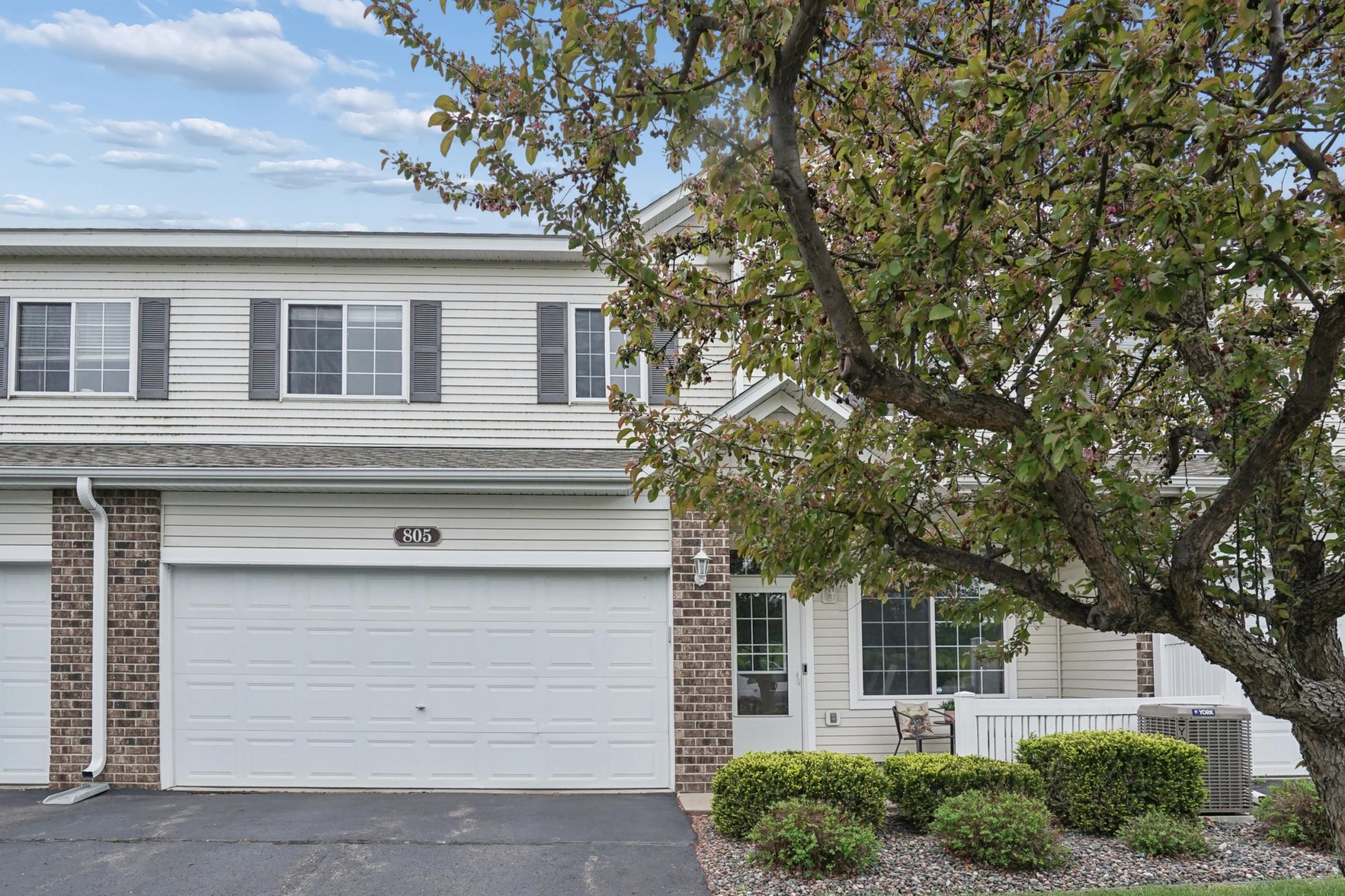 805 Willow Glen Court Unit: 1102