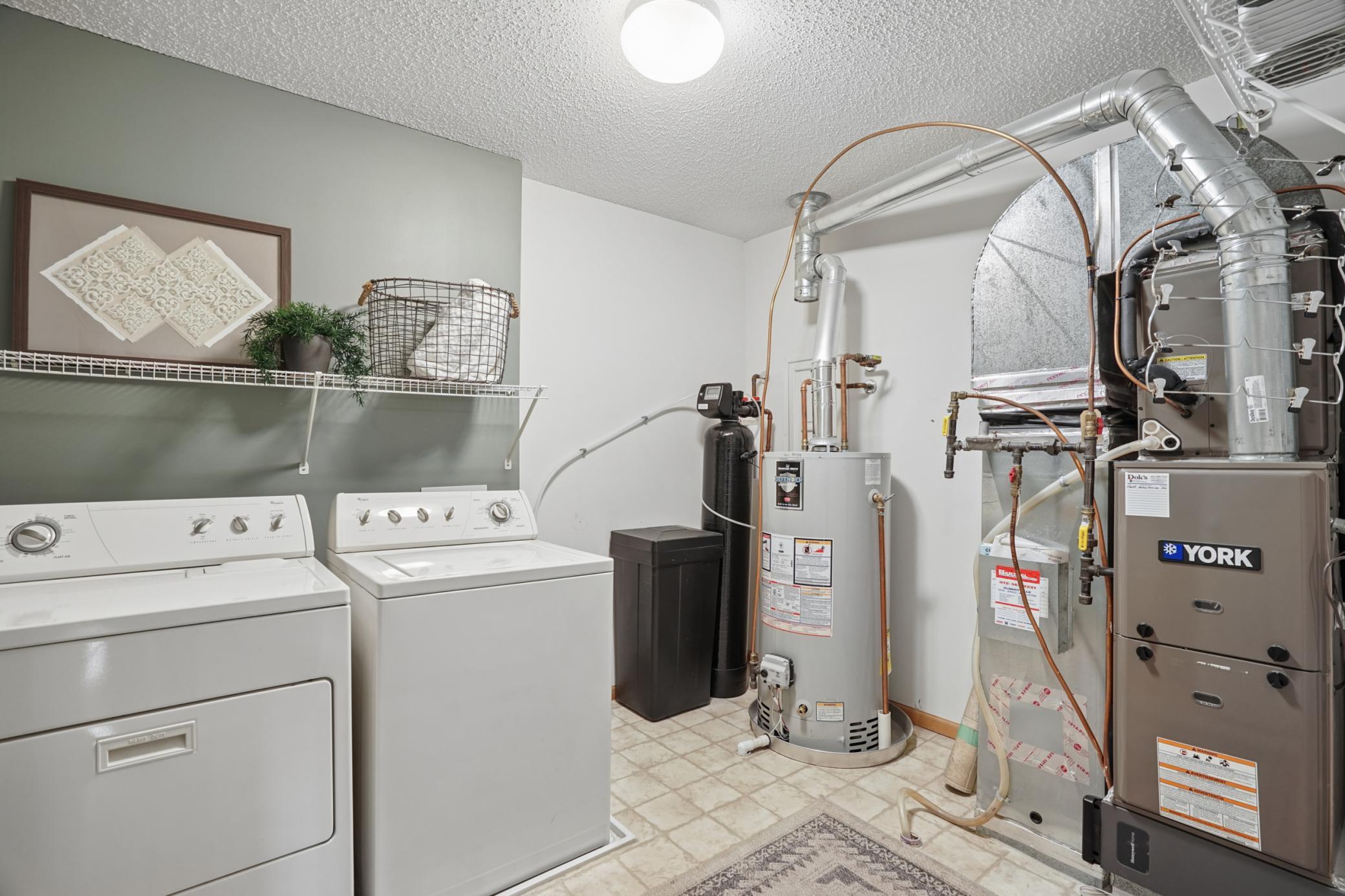 805 Willow Glen Court Unit: 1102