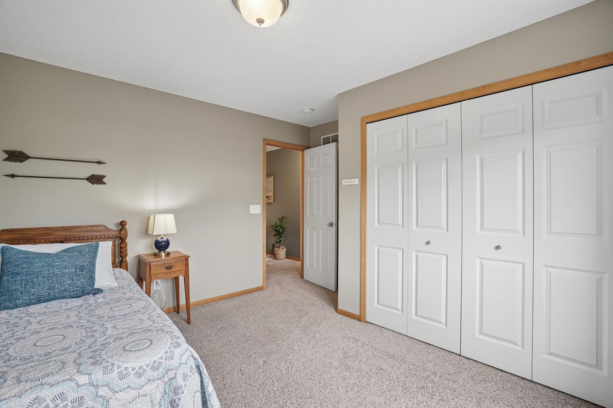 805 Willow Glen Court Unit: 1102