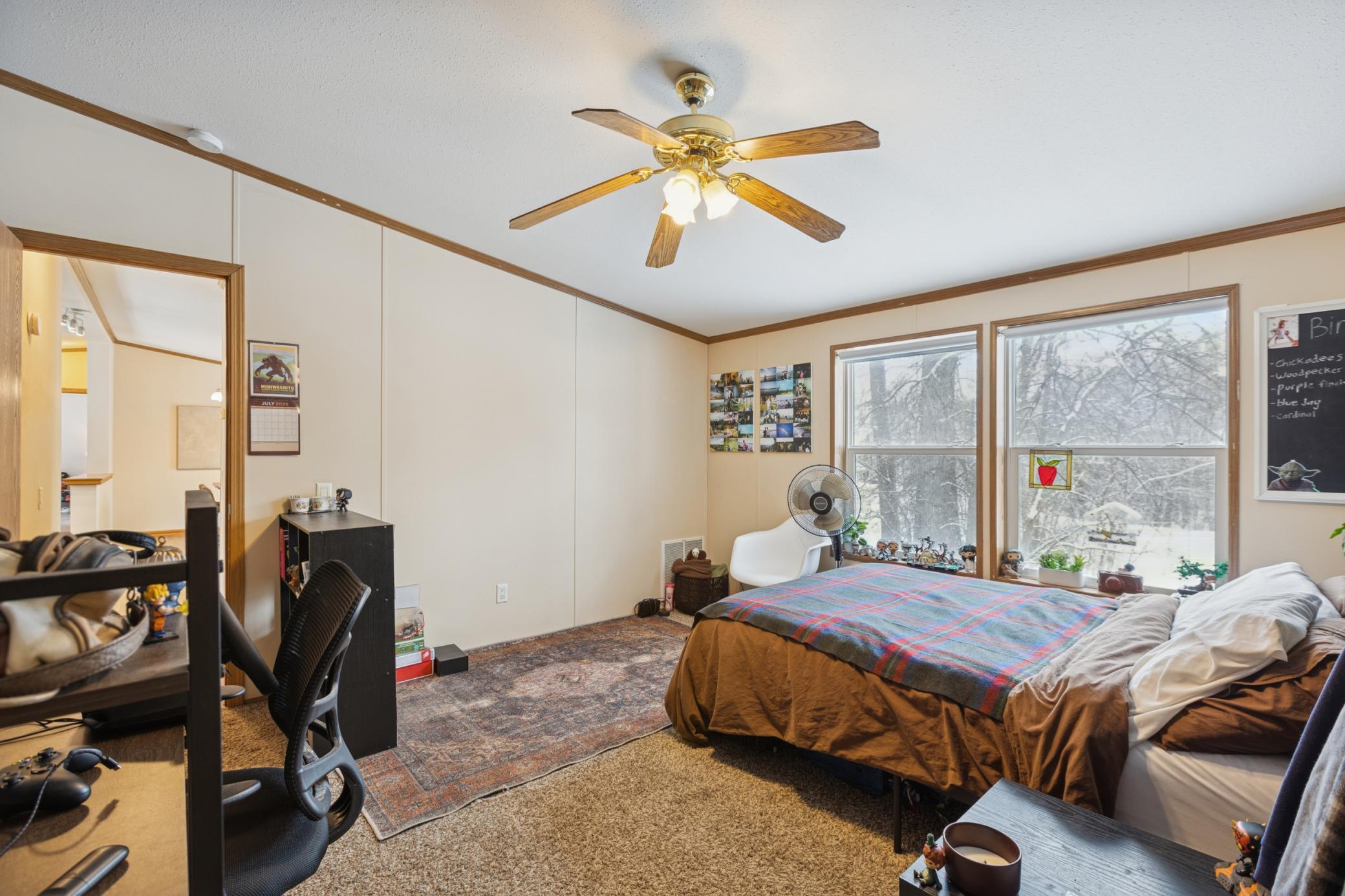2207 Robin Lane