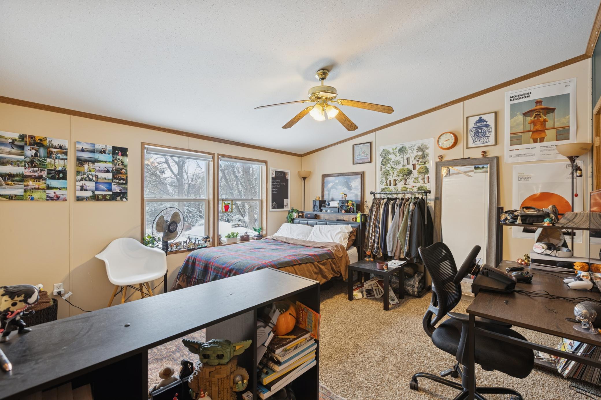 2207 Robin Lane