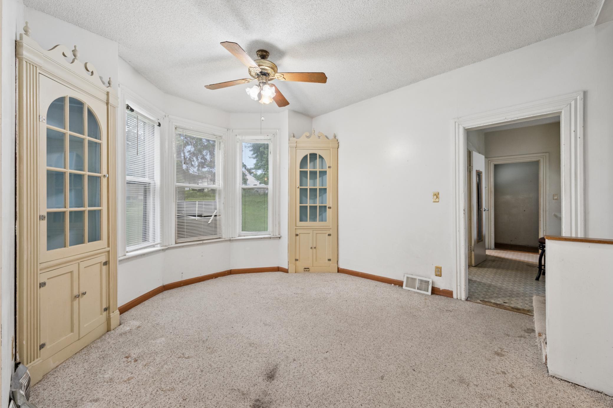 1087 Matilda Street