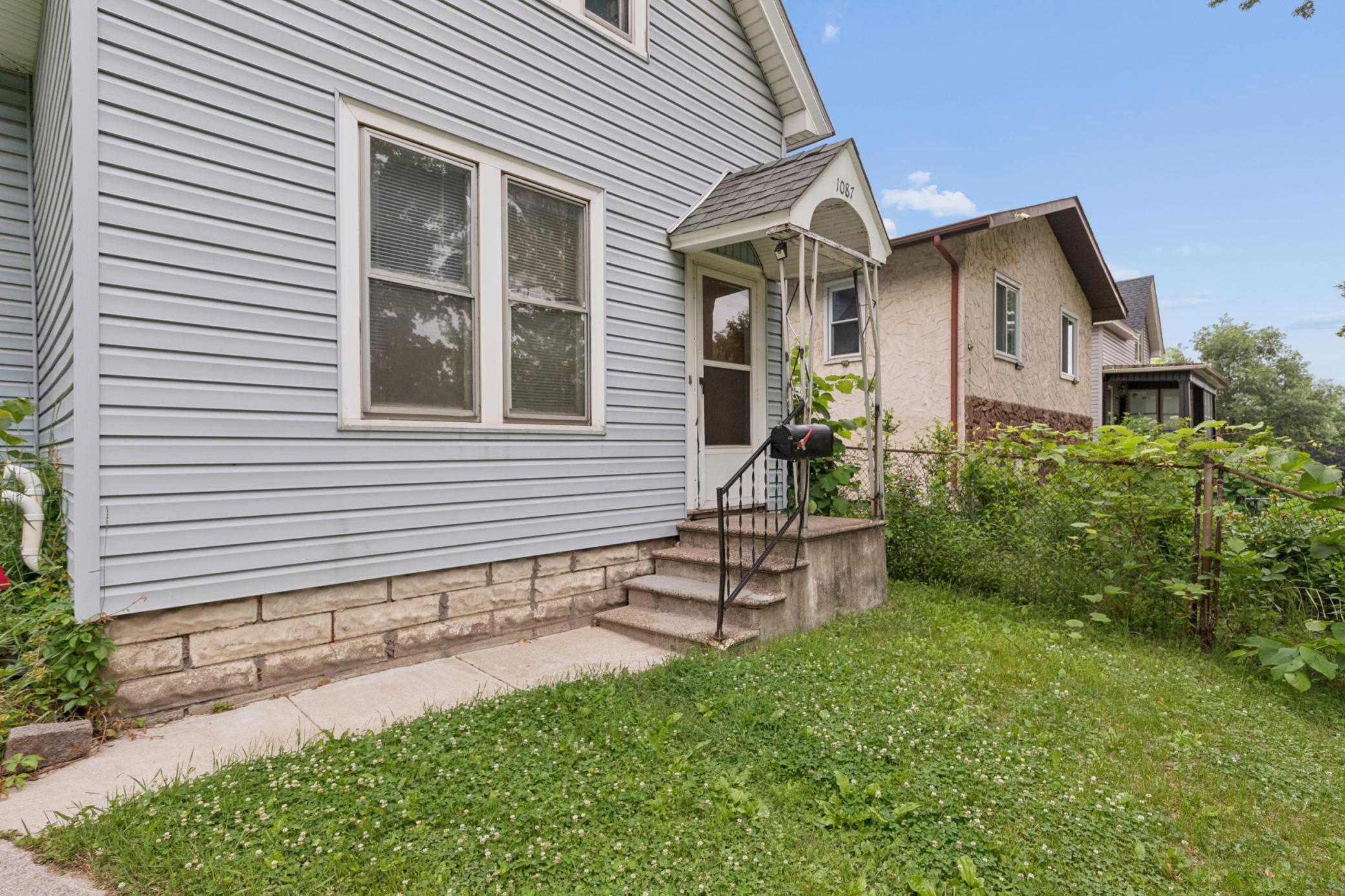 1087 Matilda Street