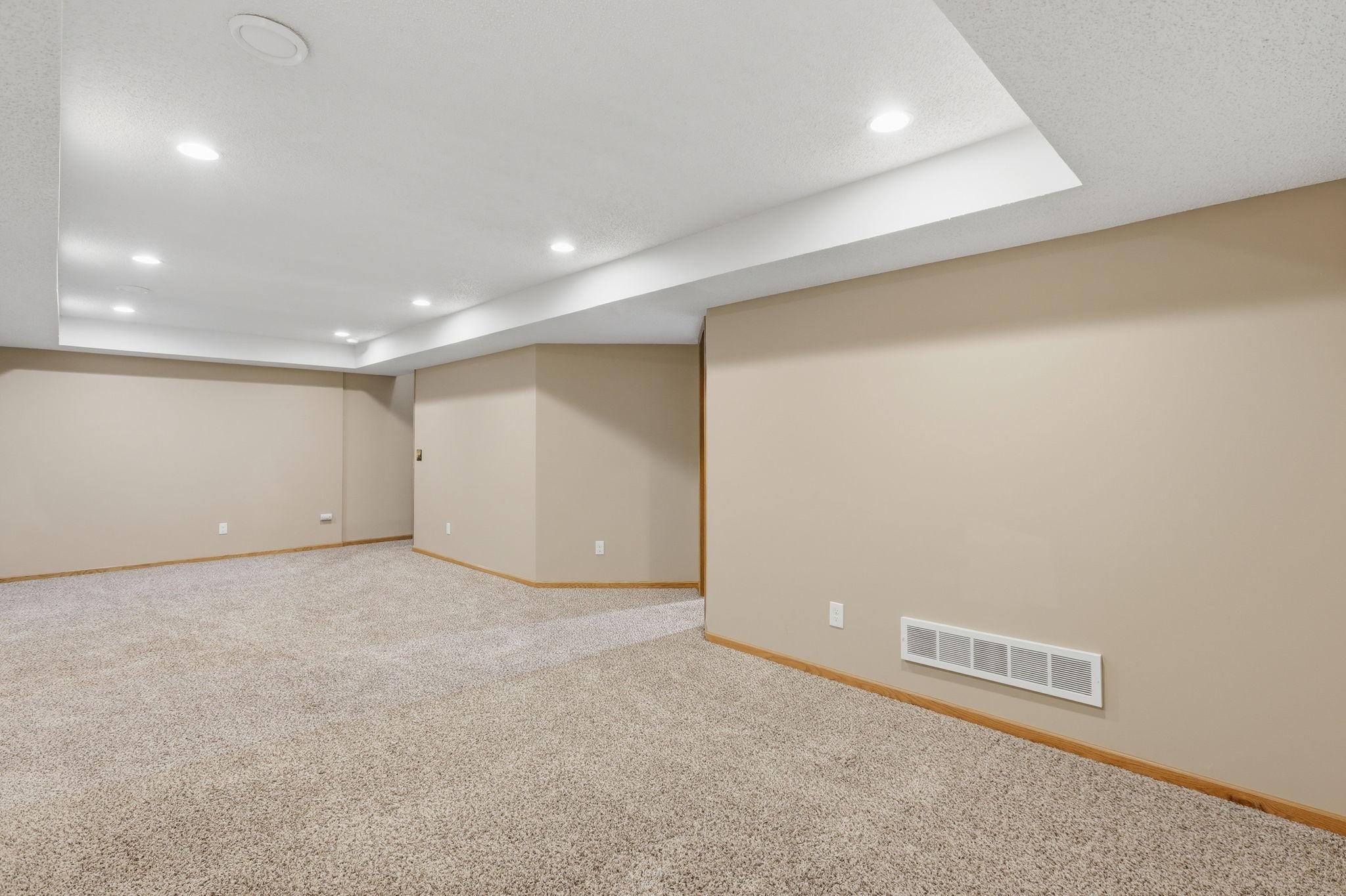 10563 64th Lane NE