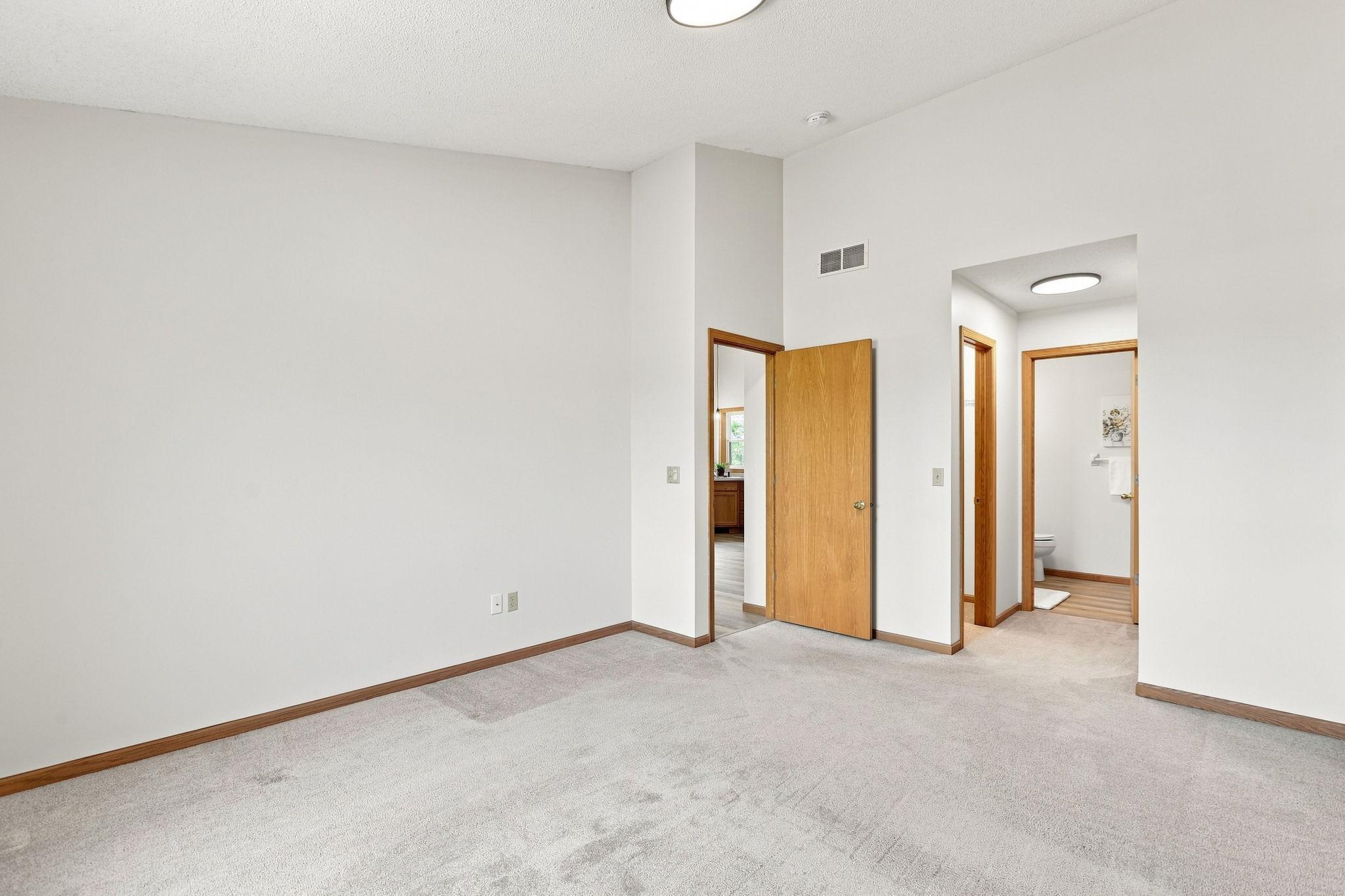 21728 Evergreen Trail