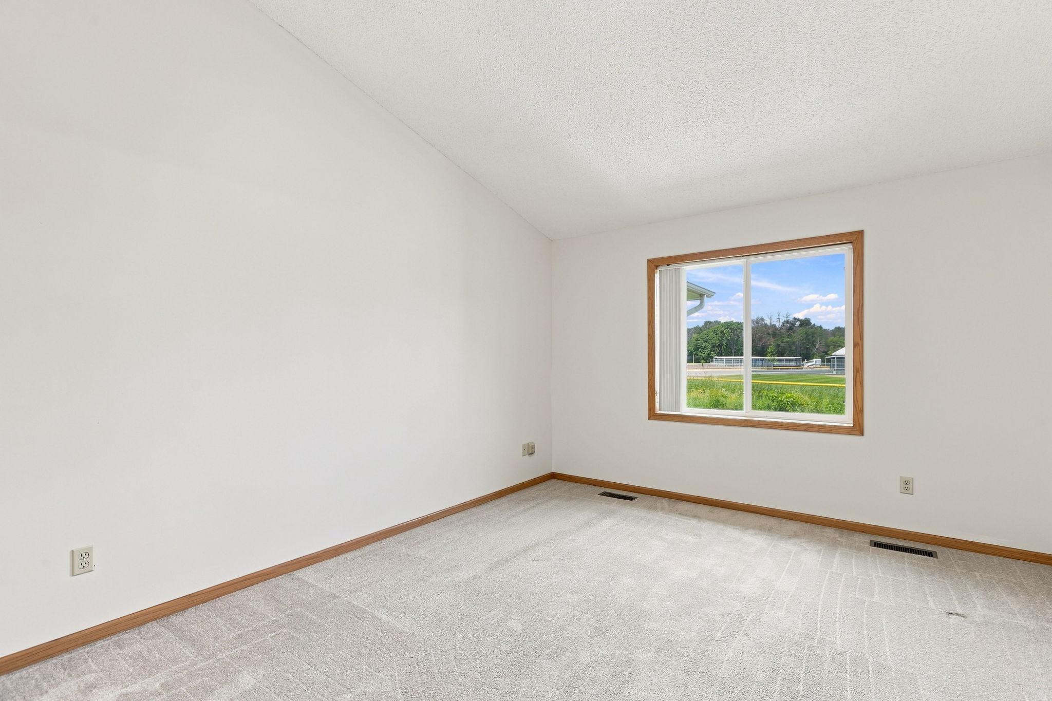 21728 Evergreen Trail