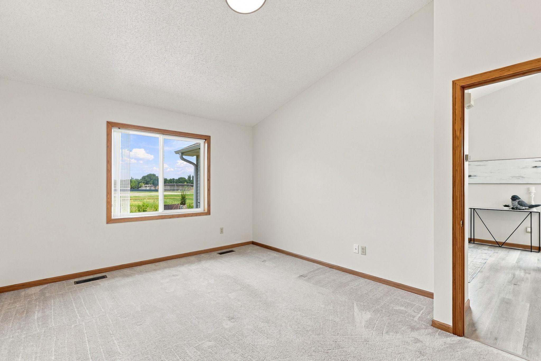 21728 Evergreen Trail