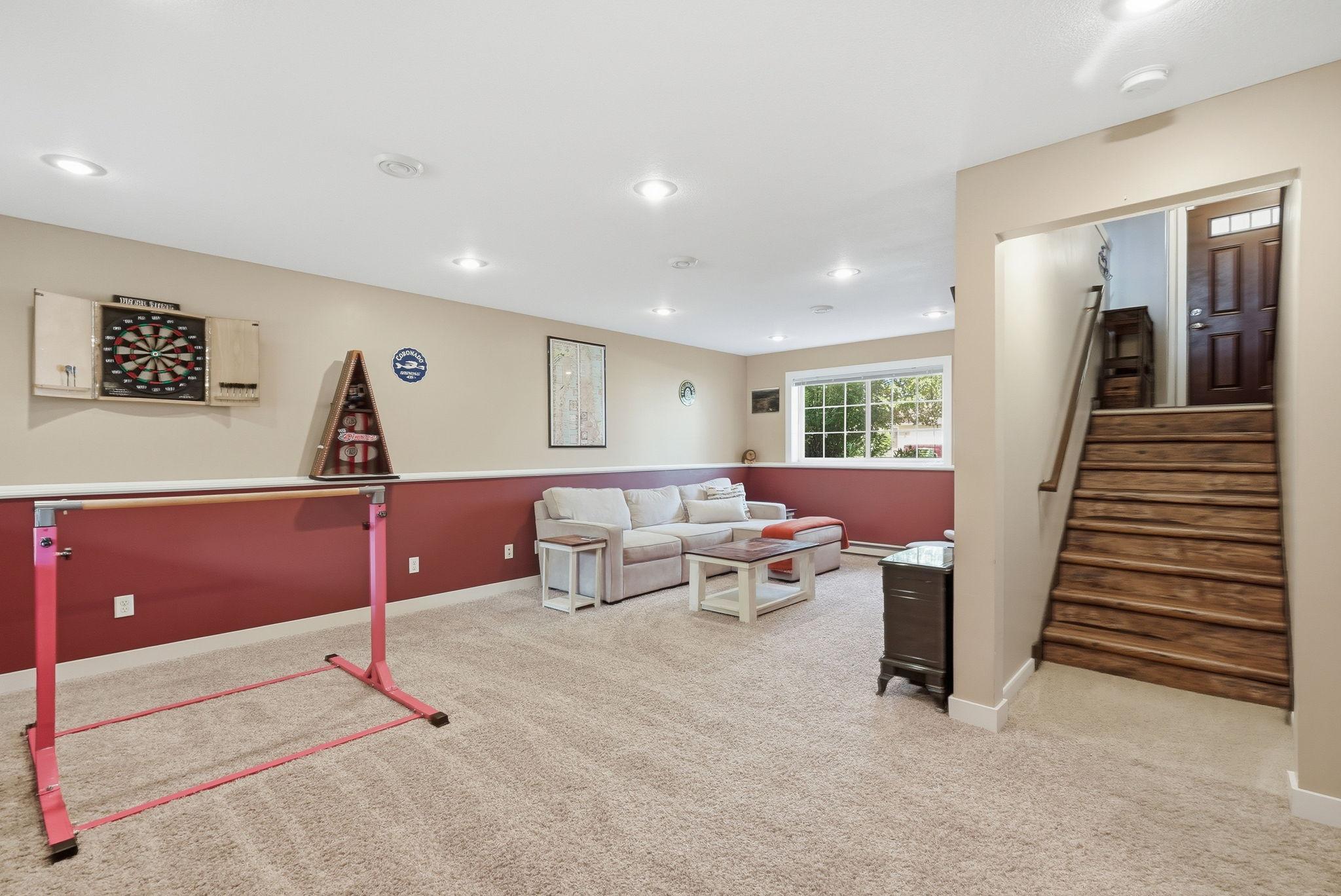 712 Sunset Street