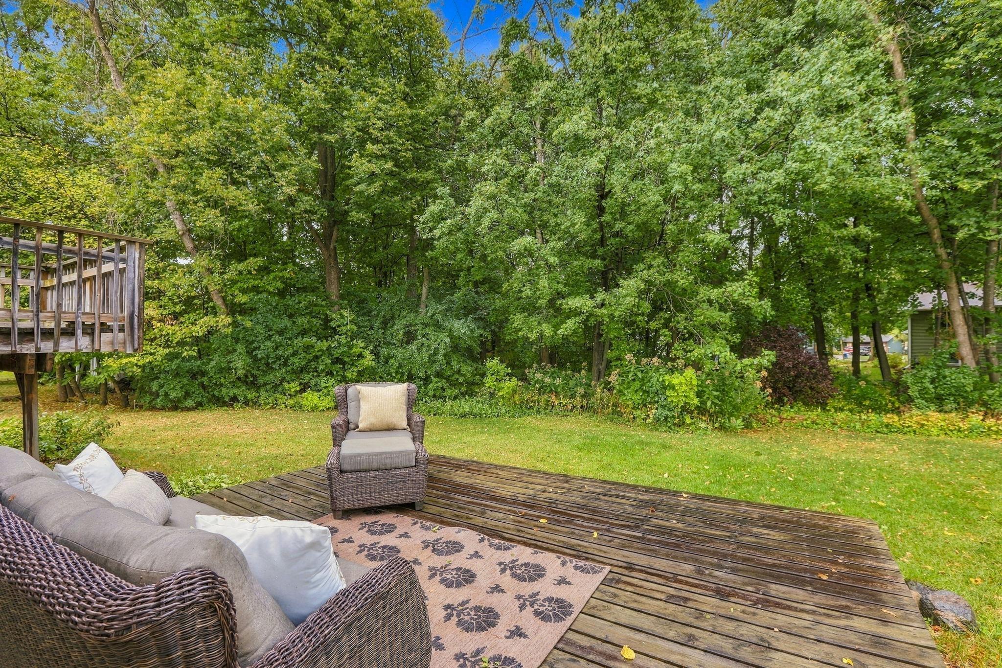 9974 Hemlock Way