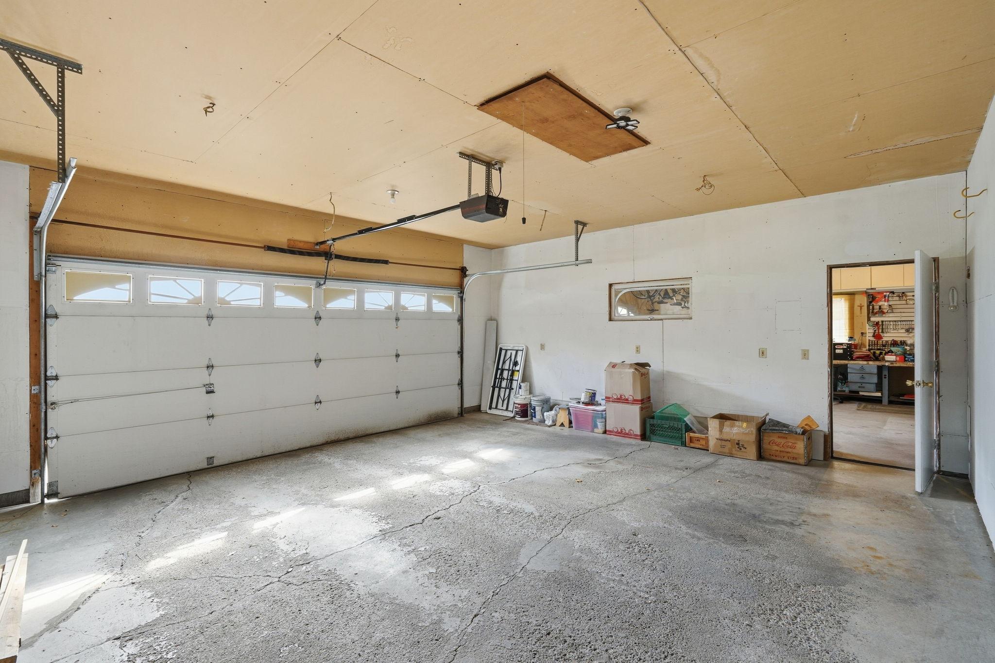 208 Heights Road NW