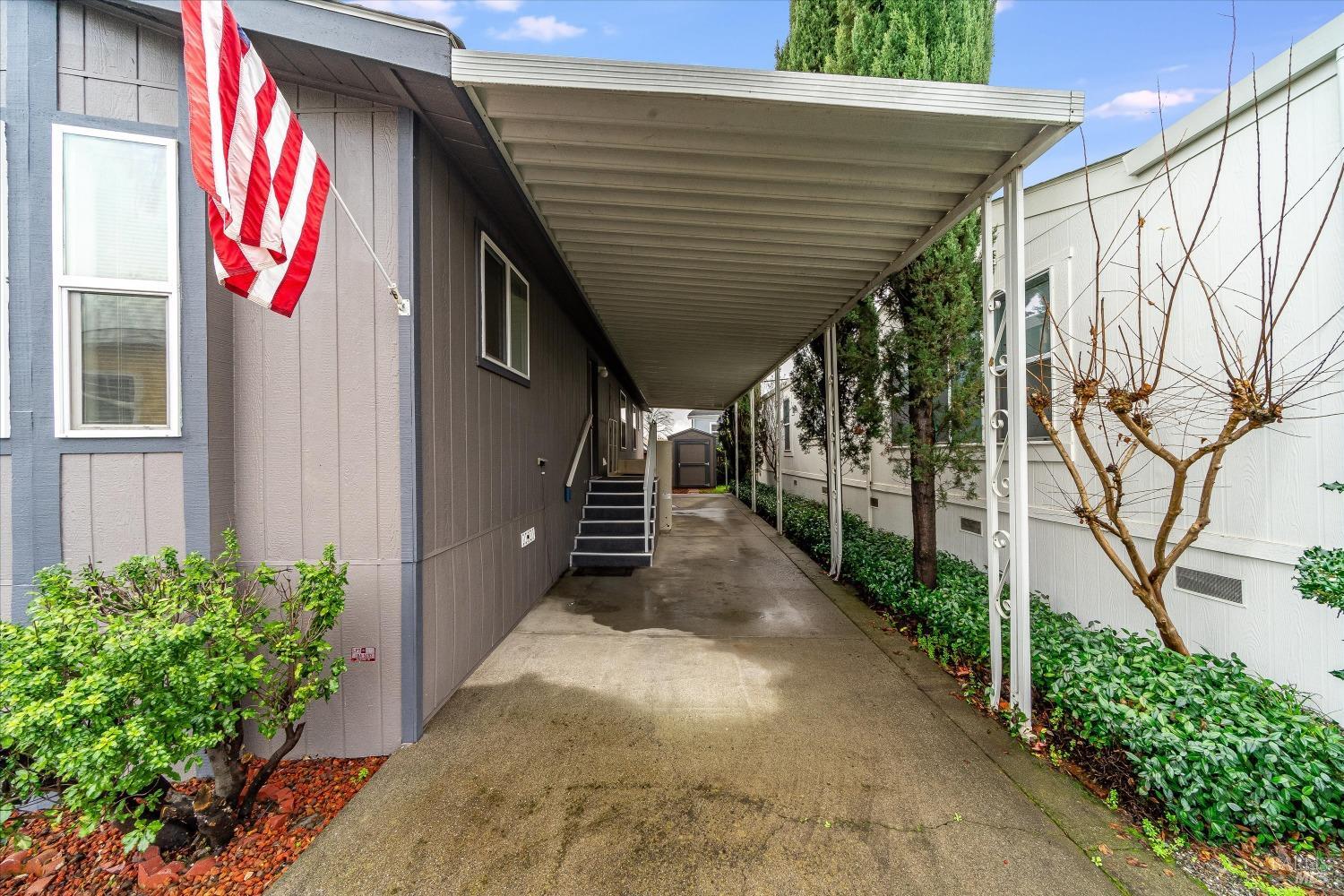 6468 Washington St #112