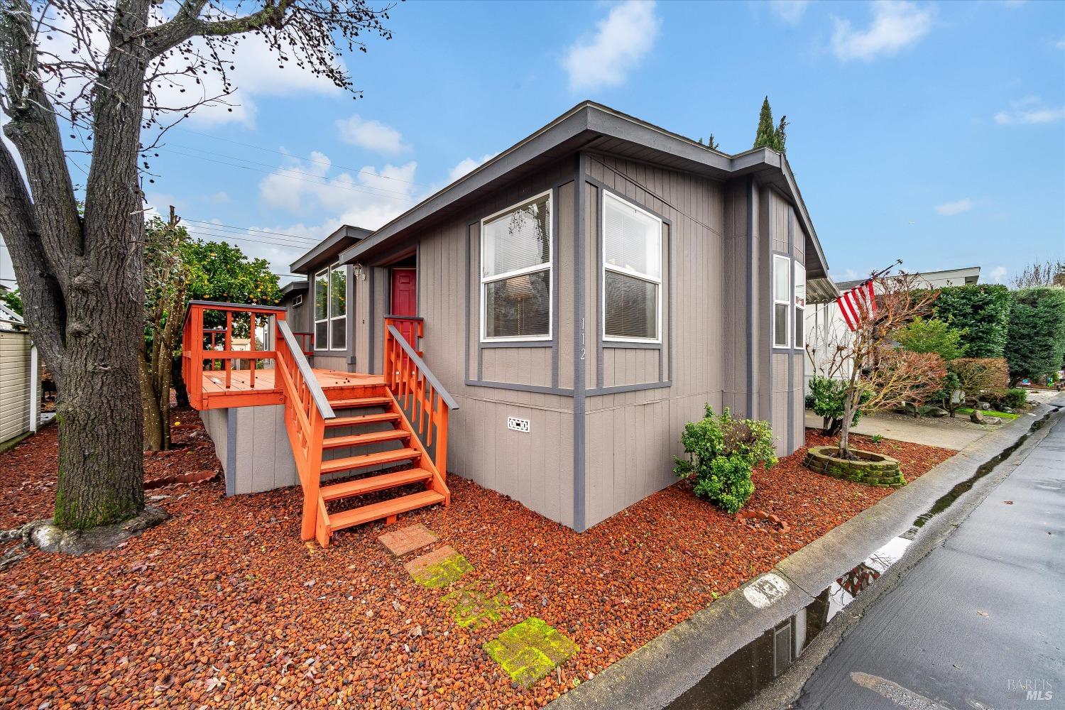 6468 Washington St #112