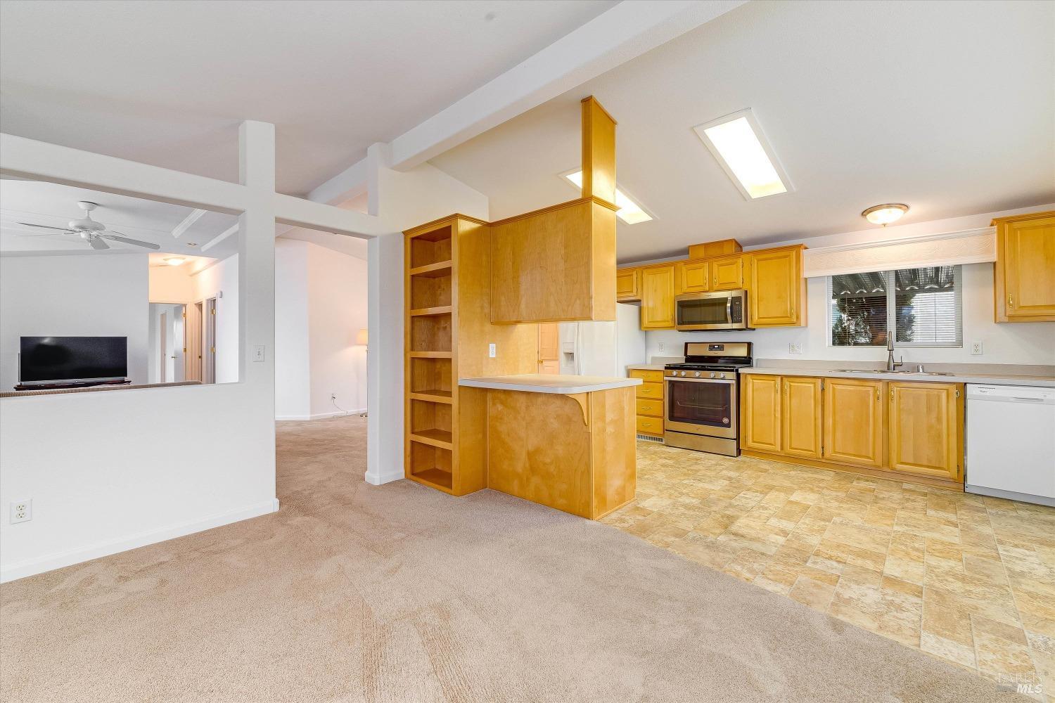 6468 Washington St #112