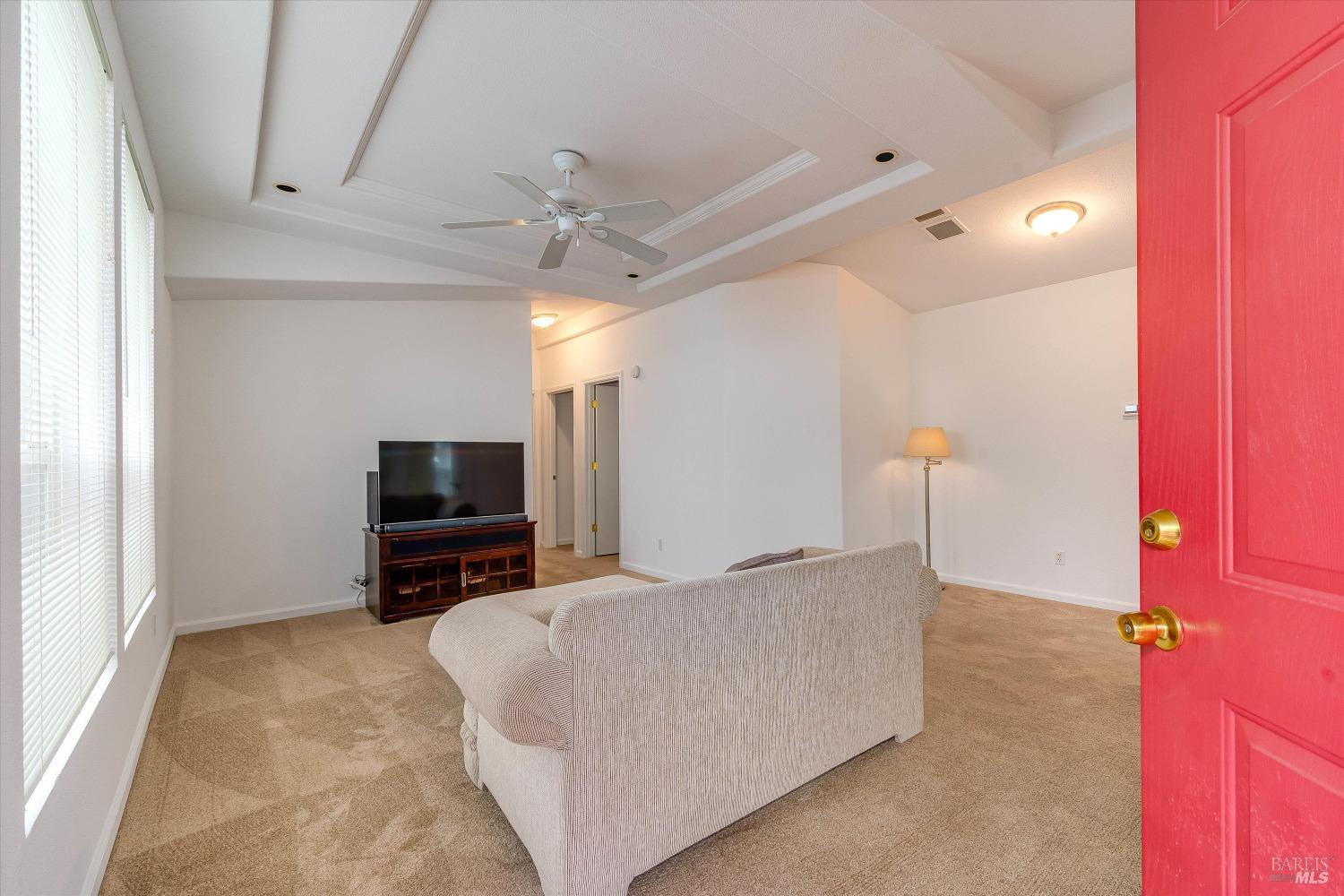 6468 Washington St #112