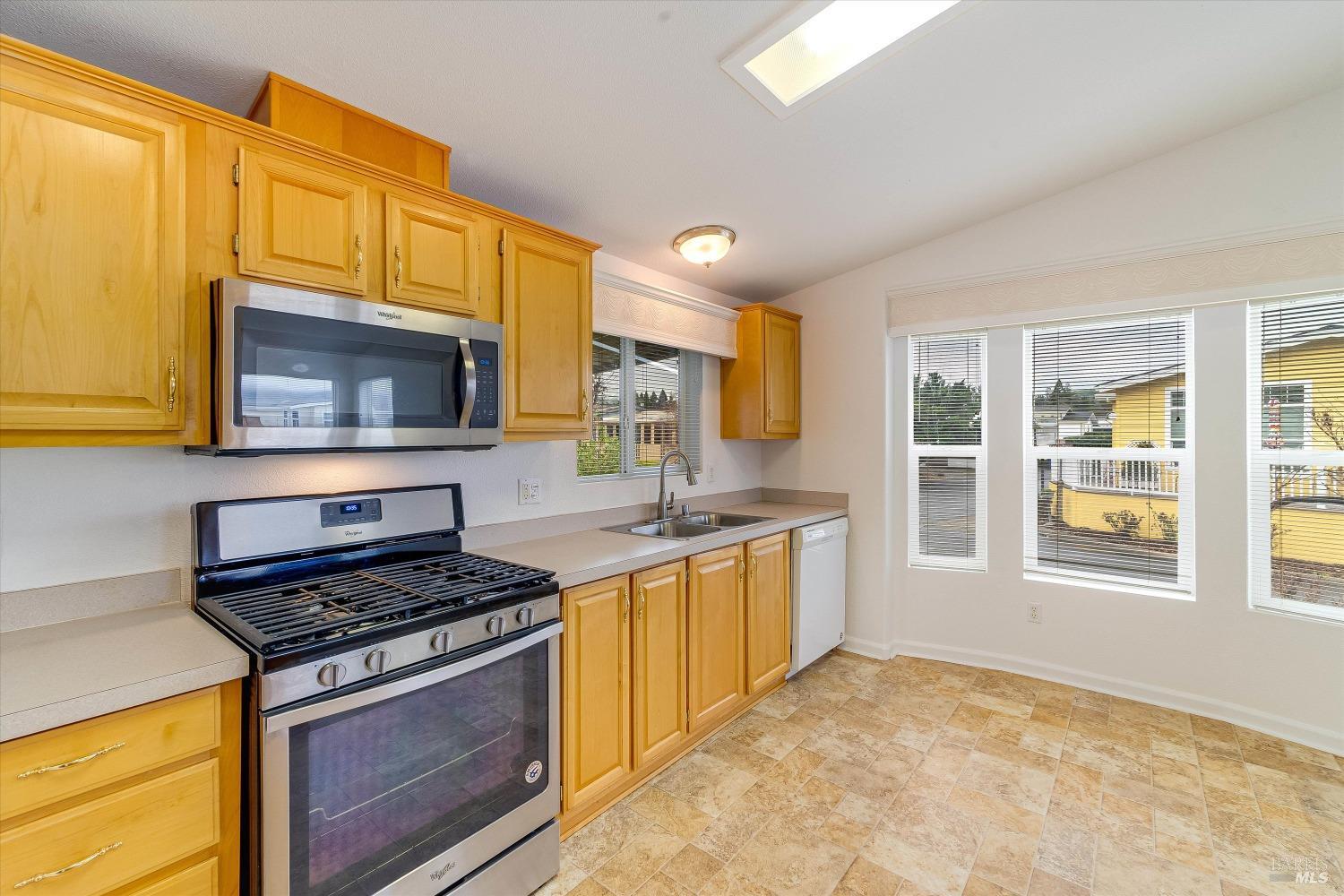 6468 Washington St #112