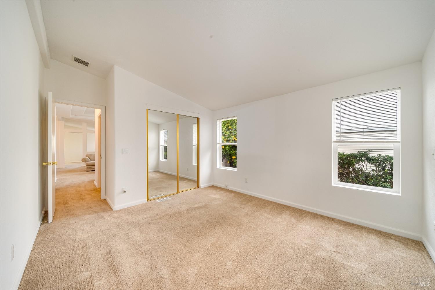 6468 Washington St #112