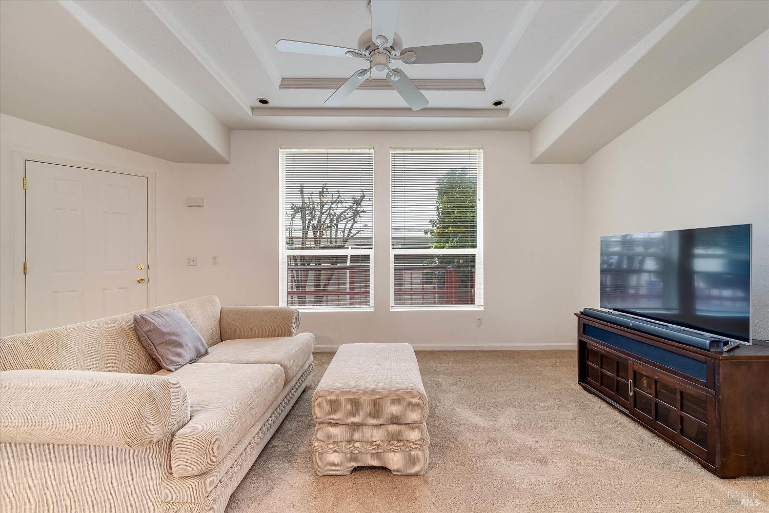 6468 Washington St #112