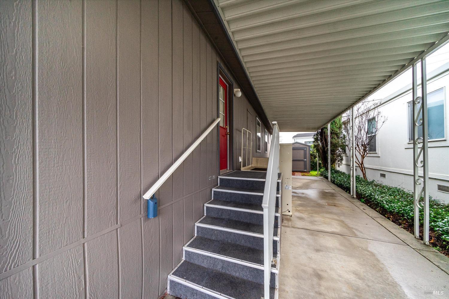 6468 Washington St #112