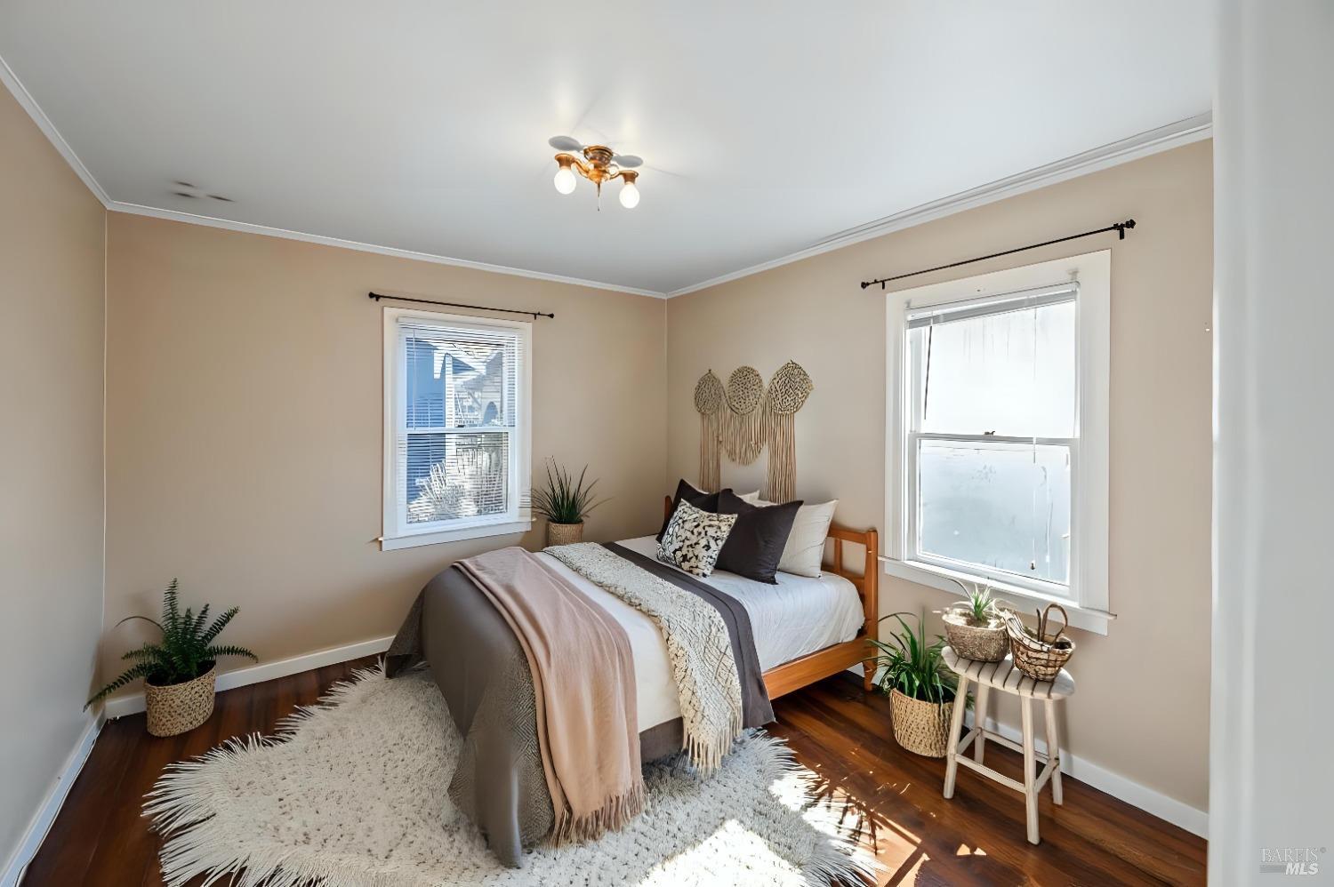 539-543 Randolph St
