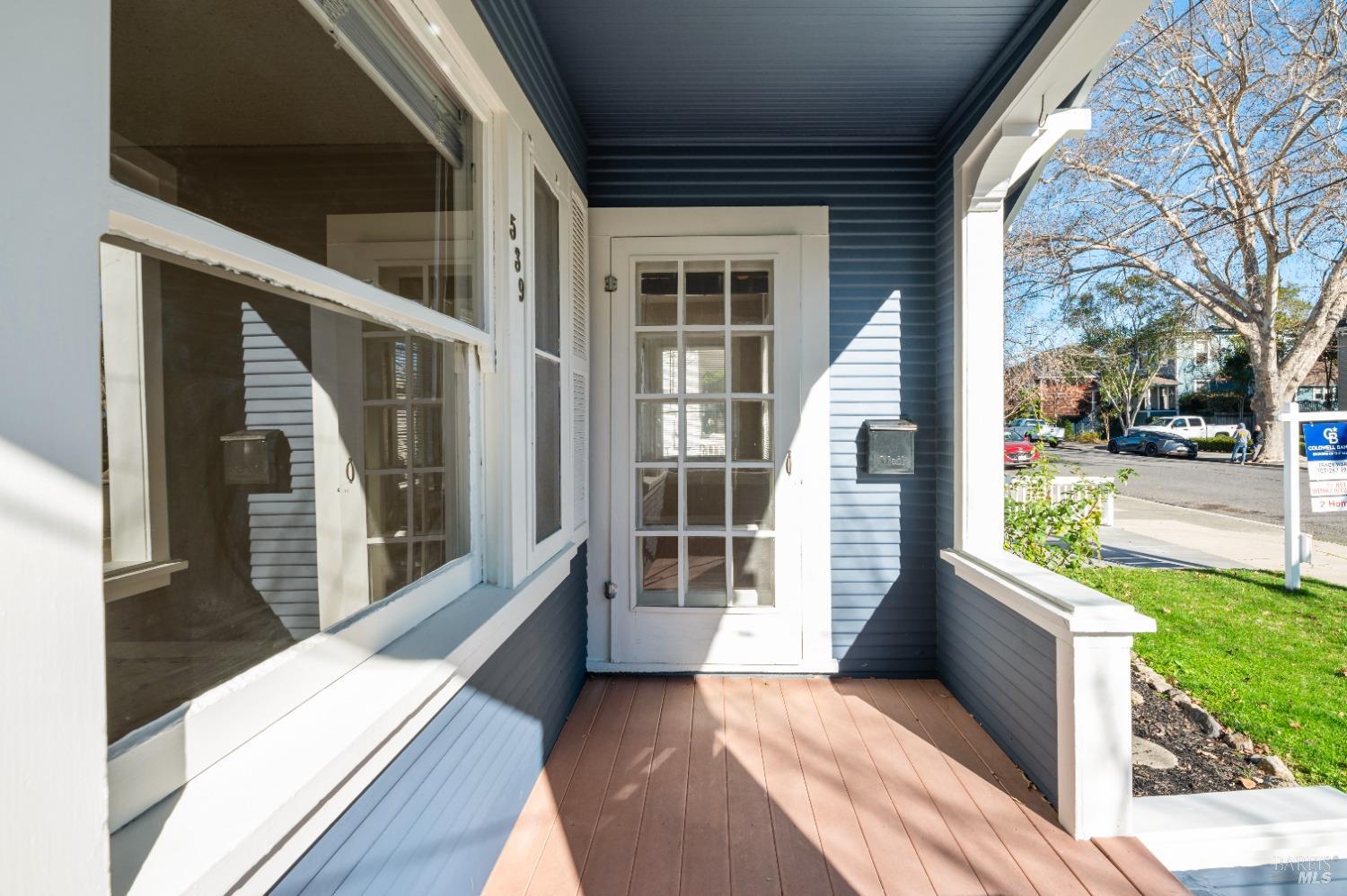 539-543 Randolph St