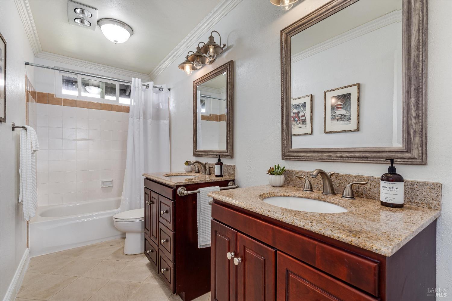 17 Saint Michael Cir