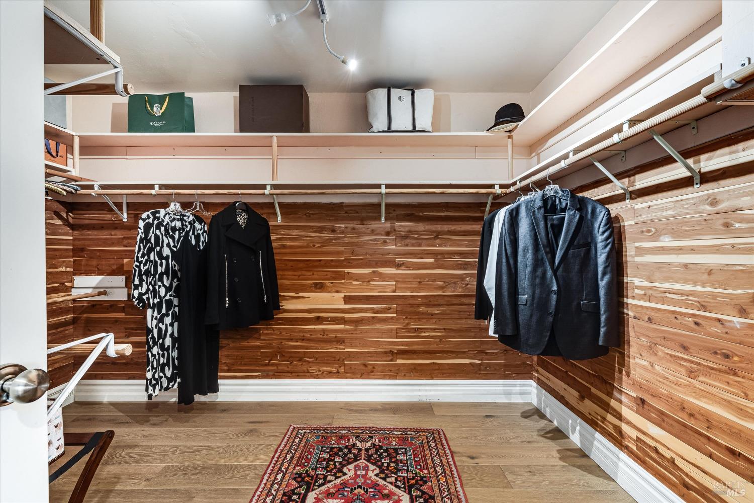 17 Saint Michael Cir