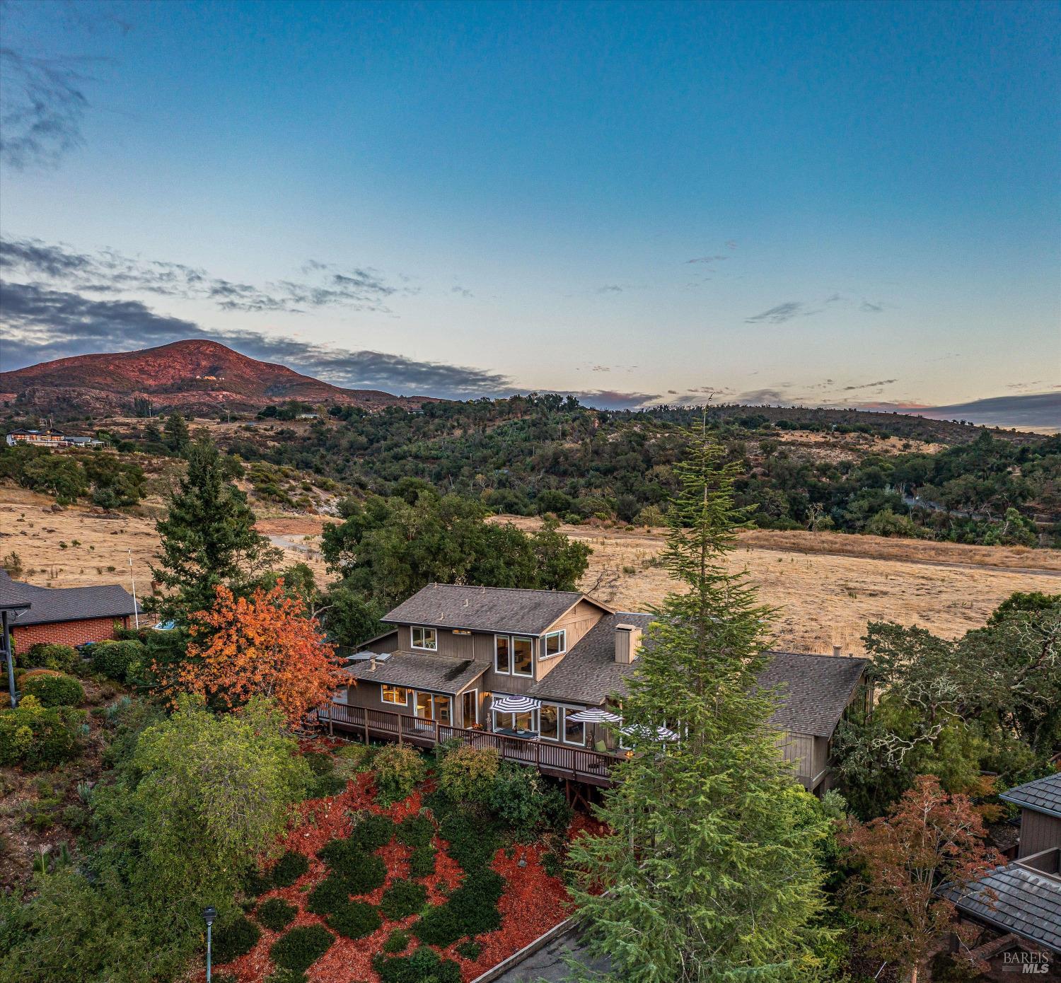 17 Saint Michael Cir