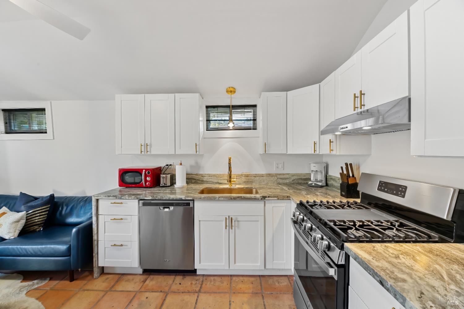 1435 2nd St