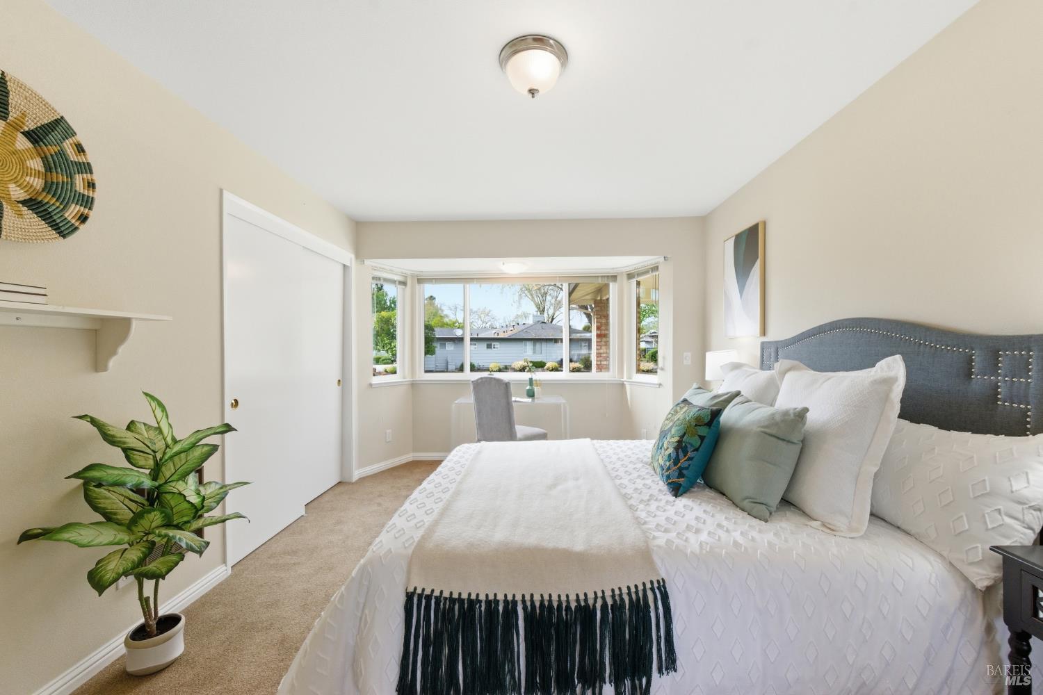 347 Twin Lakes Drive