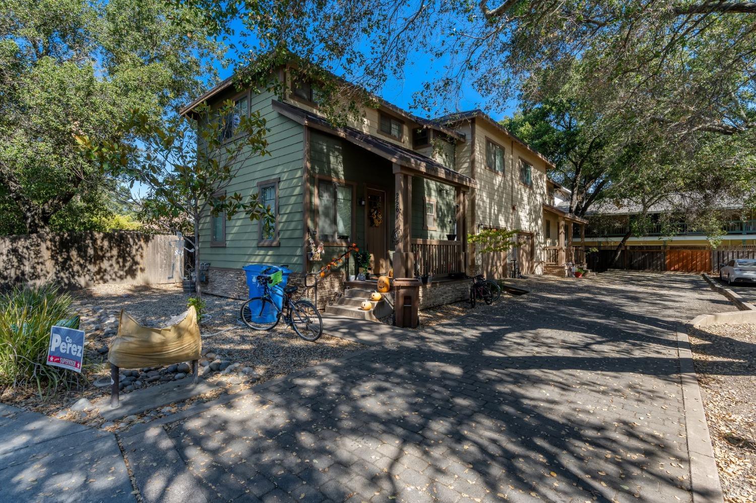 204 Rosebud Lane