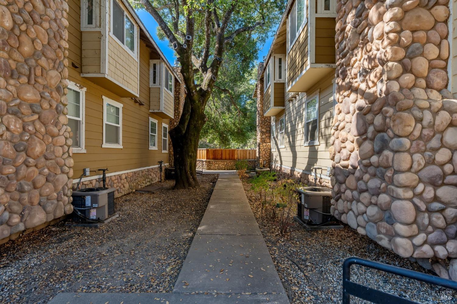 204 Rosebud Lane
