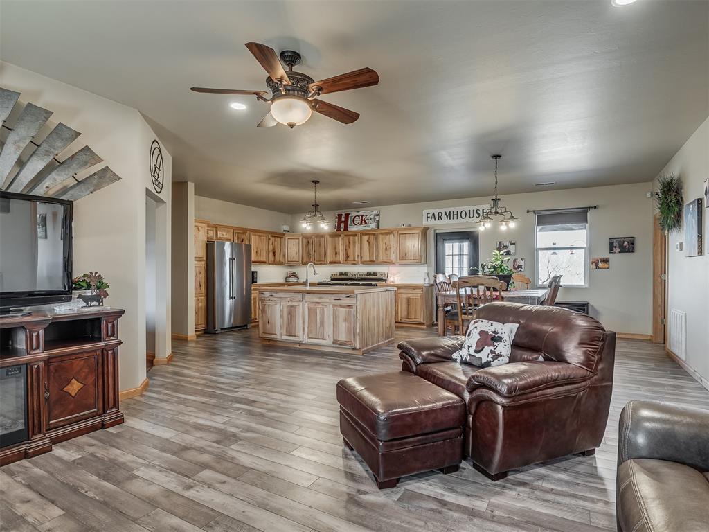 26800 Highway 281 Spur