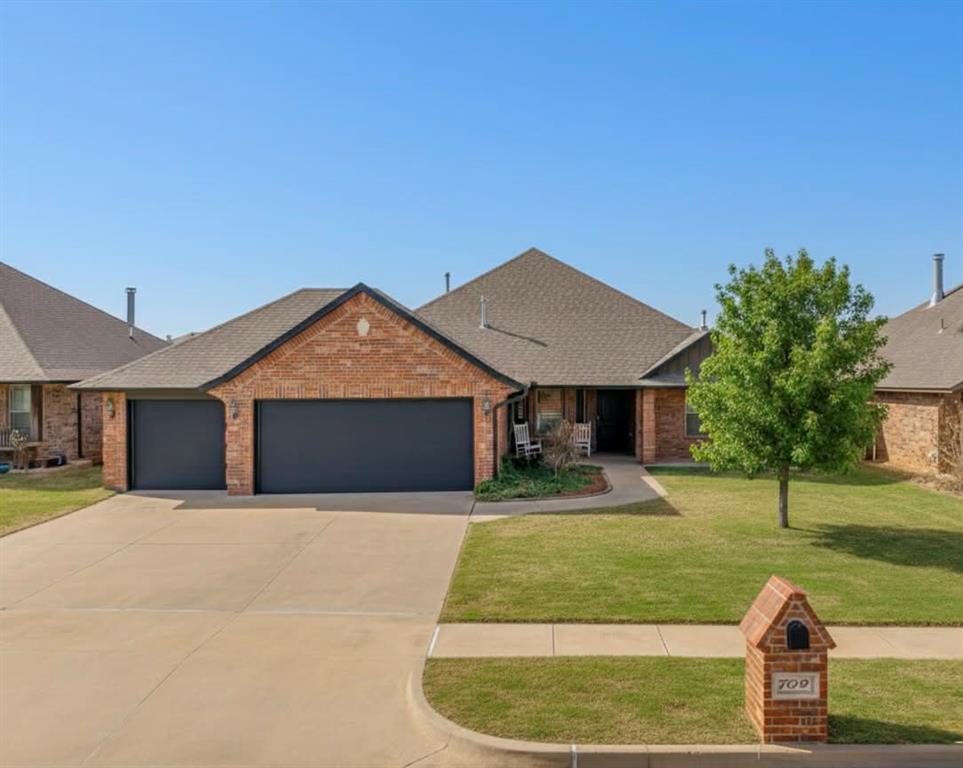 709 Redvine Road