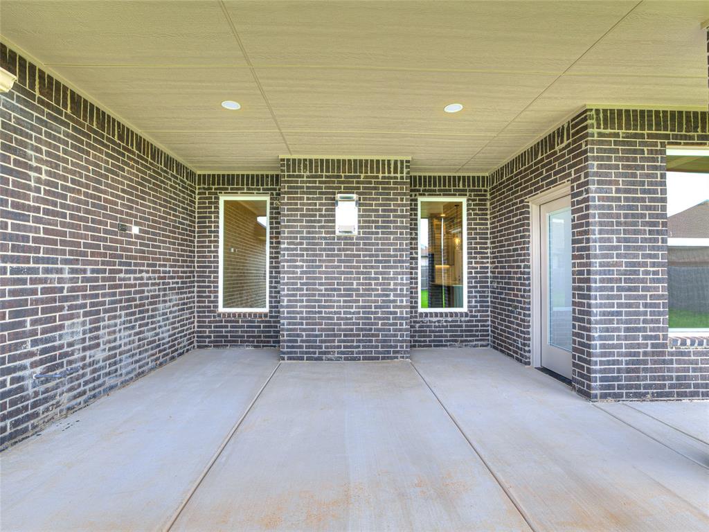 401 Braxton Way