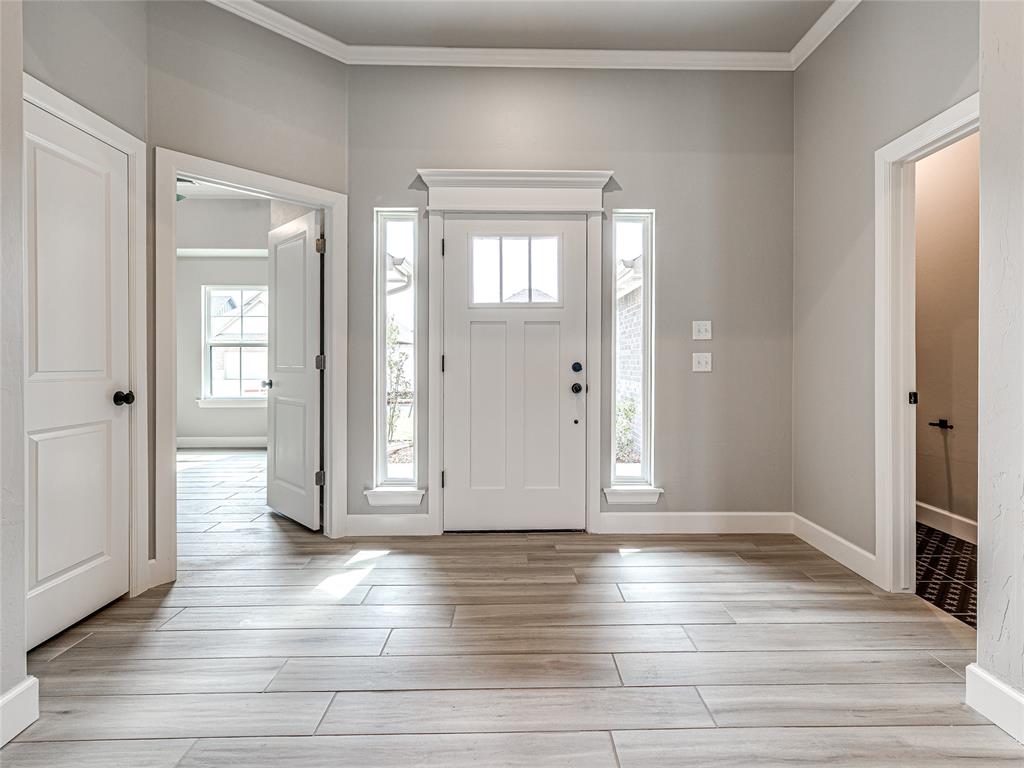 401 Braxton Way