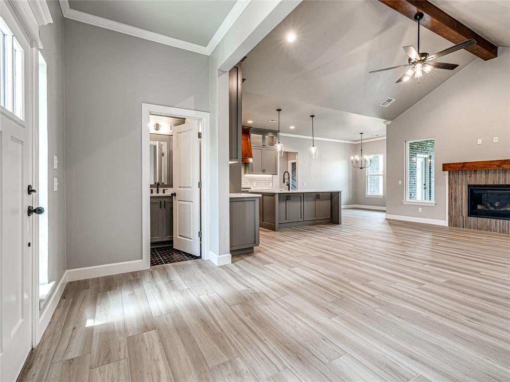 401 Braxton Way