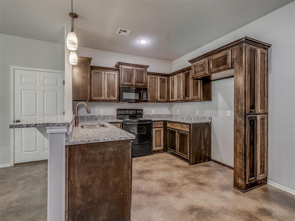 1906 Investors Avenue