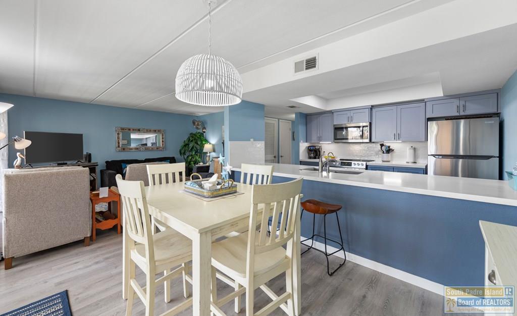 111 E Morningside Dr. # 209