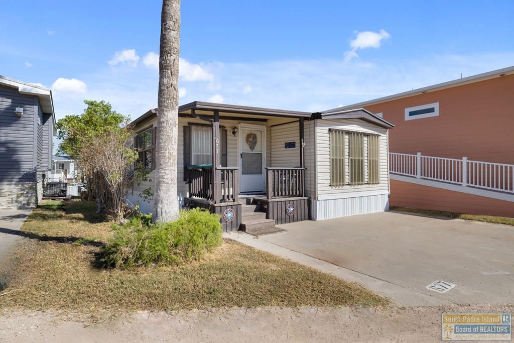 677 E Clam Circle