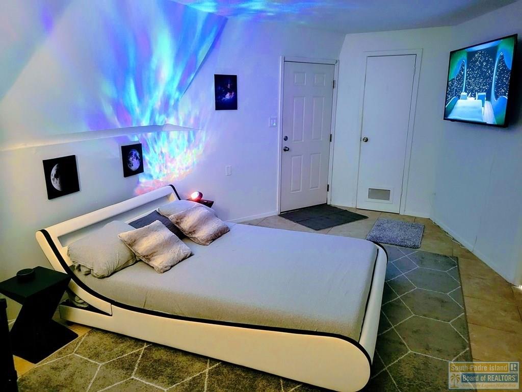 107 E Georgia Ruth Dr.