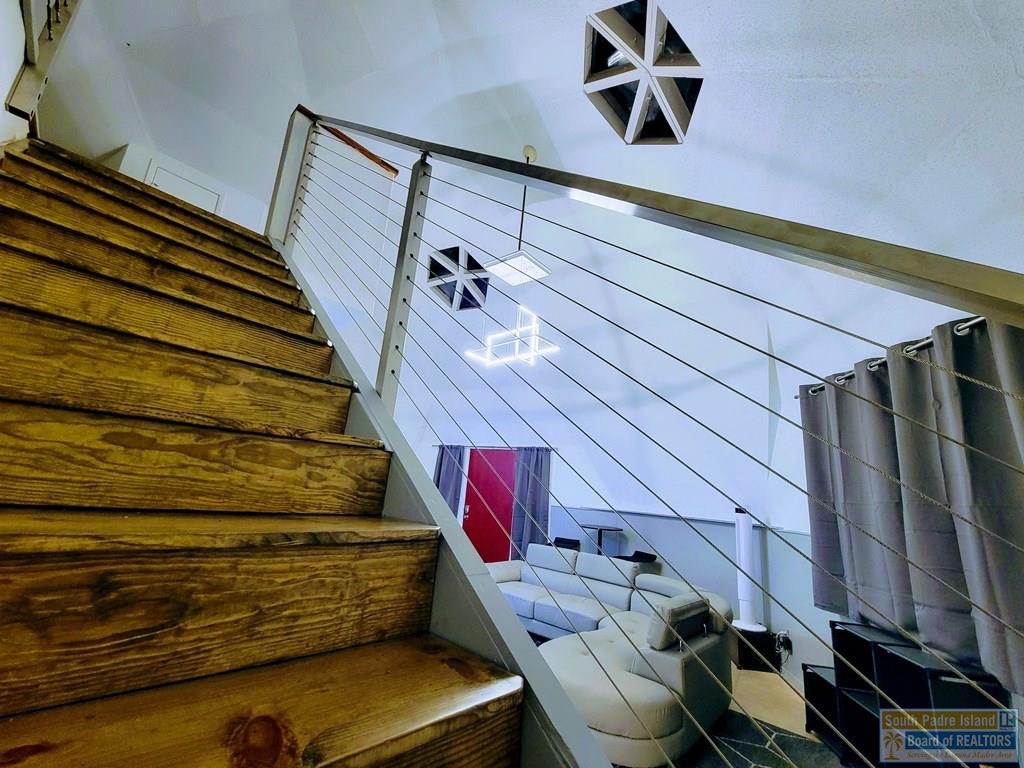 107 E Georgia Ruth Dr.