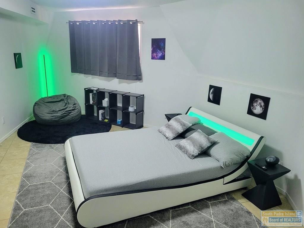 107 E Georgia Ruth Dr.