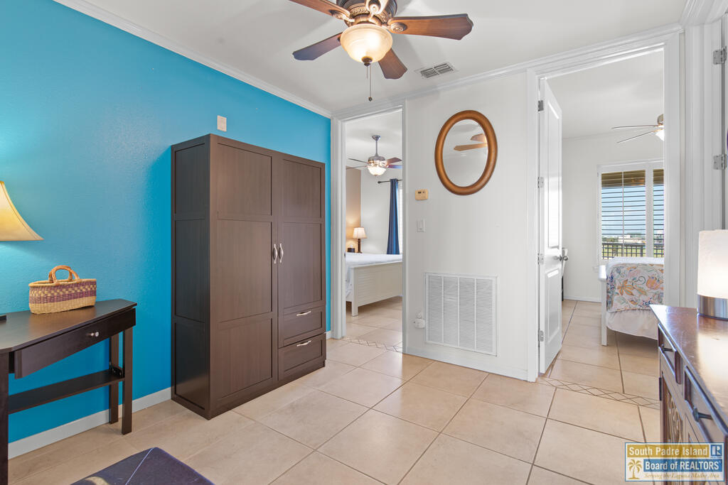 5909 Padre Blvd. # 404