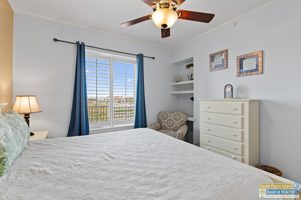 5909 Padre Blvd. # 404
