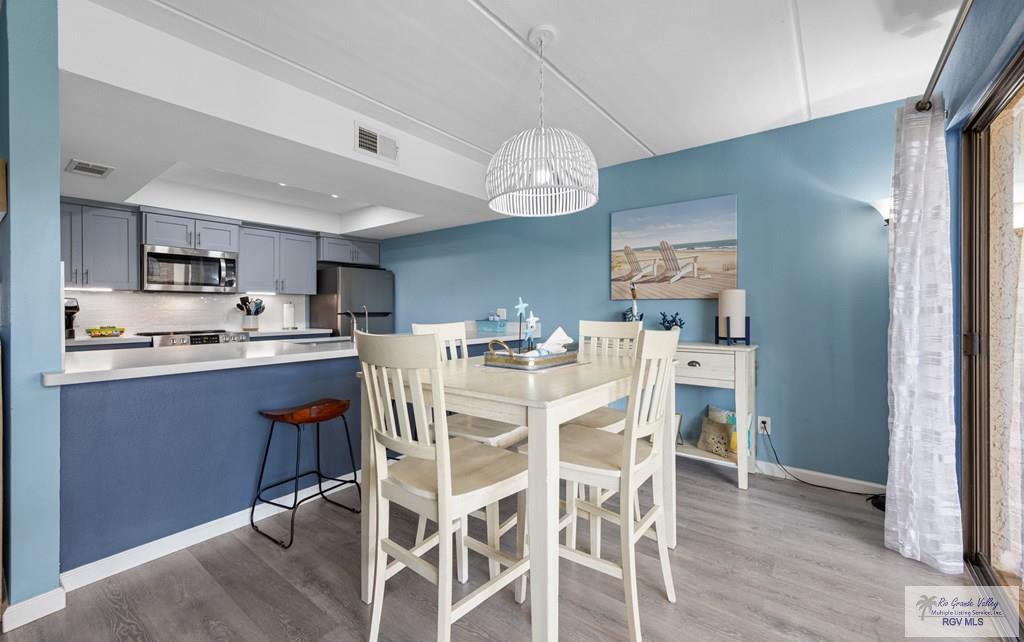 111 E MORNINGSIDE DR. 209