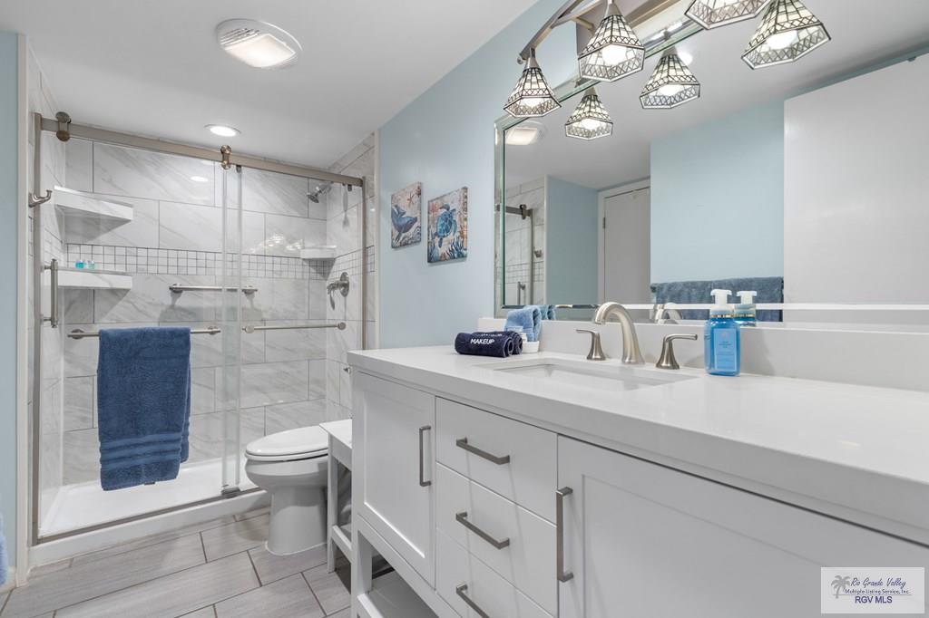 111 E MORNINGSIDE DR. 209