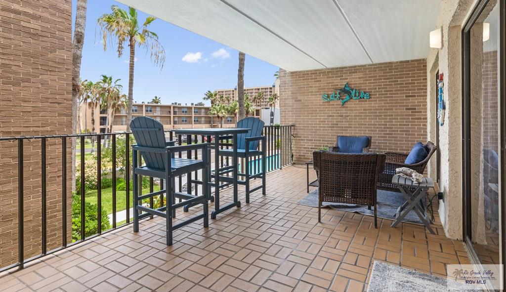 111 E MORNINGSIDE DR. 209